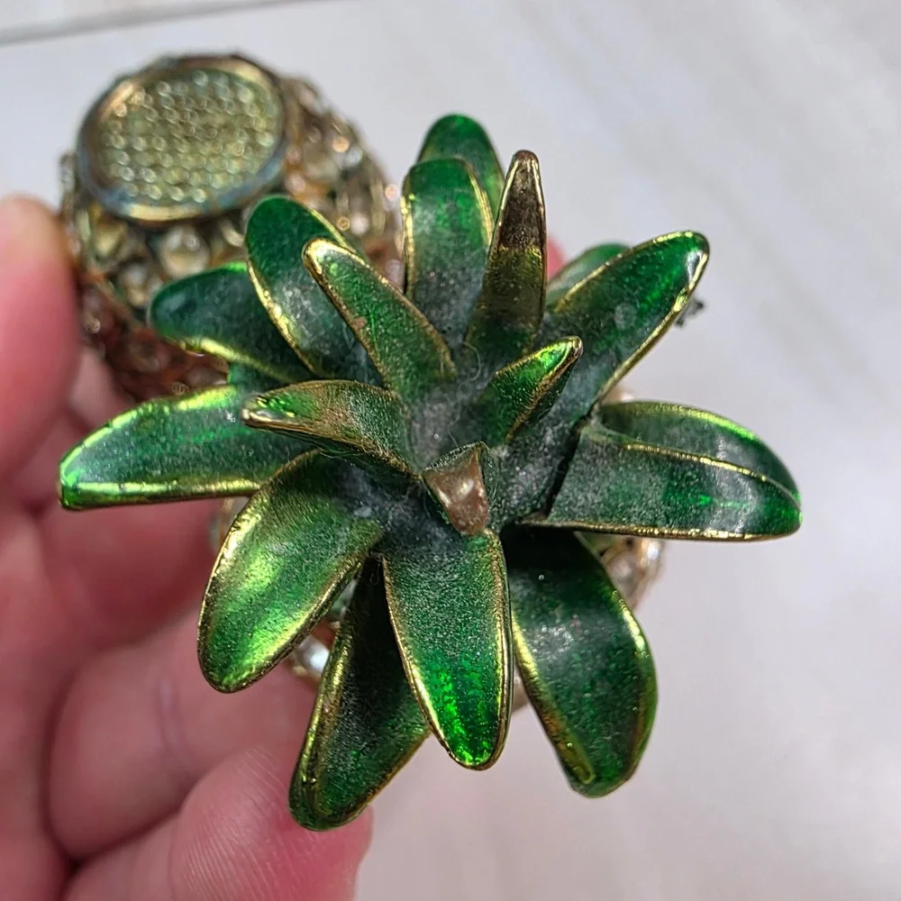Vintage Pineapple Rhinestone Trinket Box‎ Gold Tone Green Enamel Hinged Jewelry